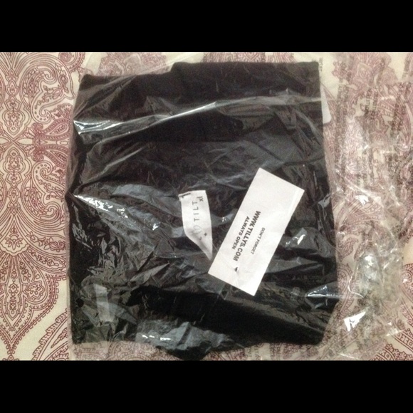 HP! NWT Full Tilt Varsity Stripe Top - Picture 5 of 5